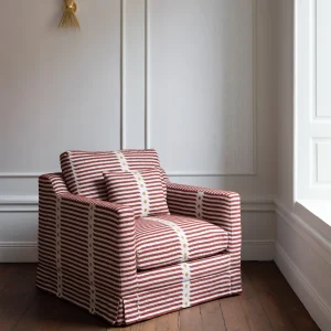 Orlando Lounge Chair – Oia Fabric & Skirt