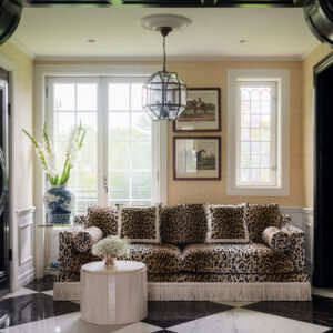 Orlando Sofa – Leo Velvet & Fringe